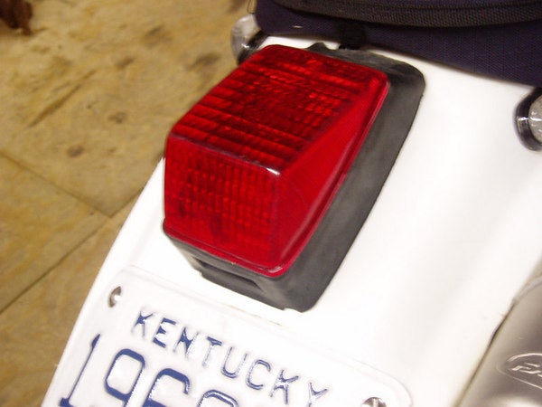 xr400 tail light