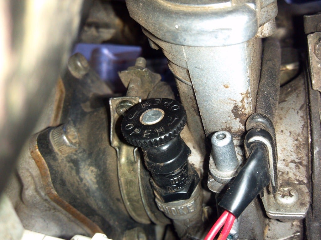 2000 yz250 air screw and idle screw? Yamaha 2 Stroke ThumperTalk