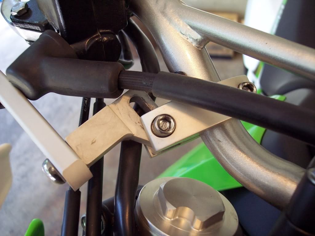 HowTo Tusk DFlex handguards on '09 KLX KLR/KLX 125/140/230/250/300