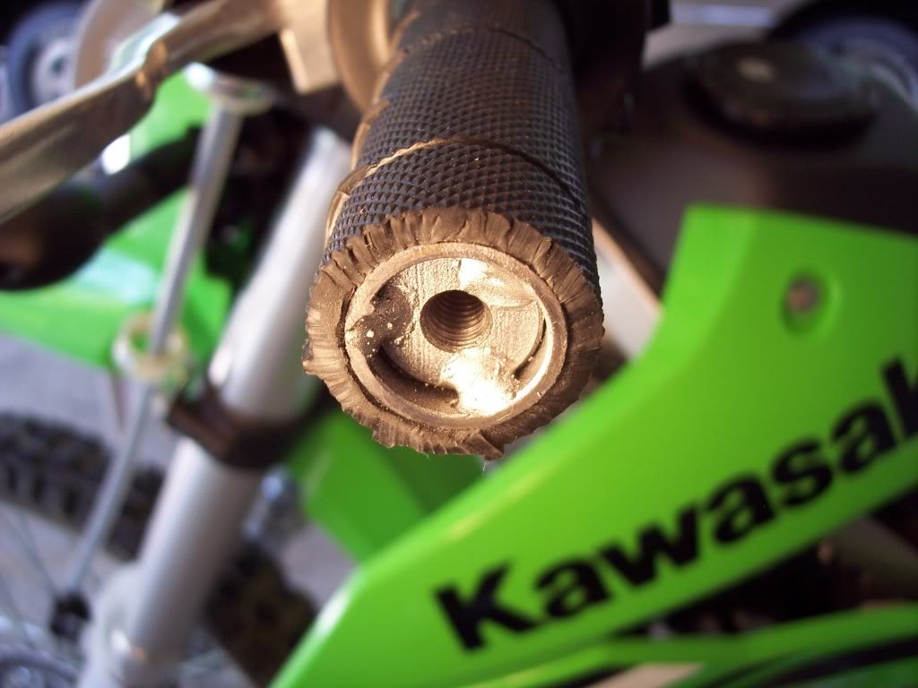 HowTo Tusk DFlex handguards on '09 KLX KLR/KLX 125/140/230/250/300