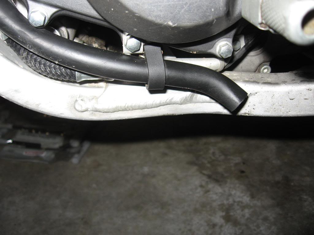 White oil coming out of breather vent? WR250F/YZ250F/YZ250FX ThumperTalk