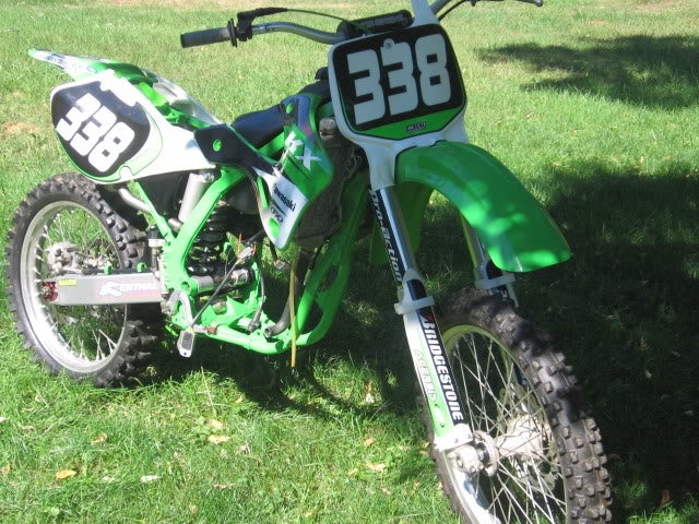 Kawasaki Green v. Grabber Green - Kawasaki 2 Stroke - ThumperTalk
