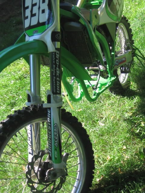 Kawasaki Green v. Grabber Green - Kawasaki 2 Stroke - ThumperTalk