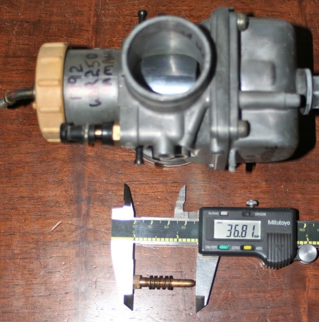 1986 YZ250 mikuni idle adjust screw pics Vintage Dirt Bikes ThumperTalk
