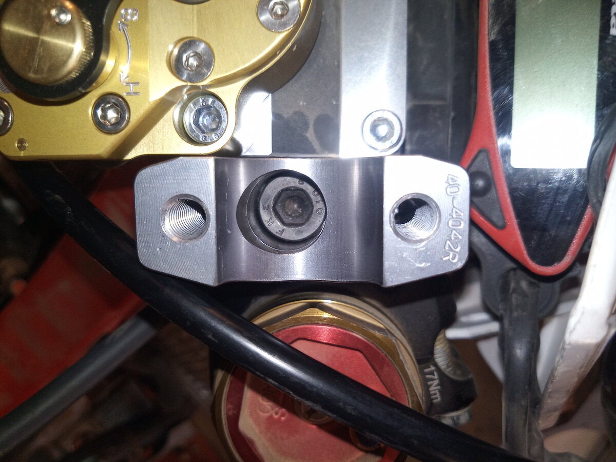 Scotts damper submount install Beta Motorcycles ThumperTalk