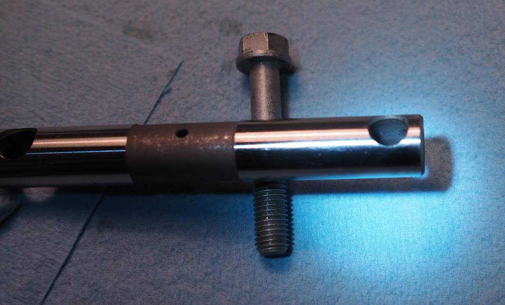 0811 KTM 450530 Rocker Shaft Upgrade, HowTo 250530 EXCF/XCFW