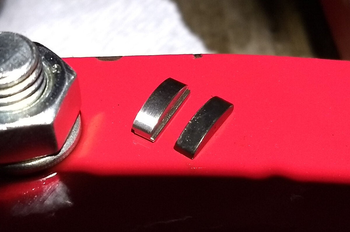 Which way is the advance timing key installed? CRF150F/L, CRF230F/L