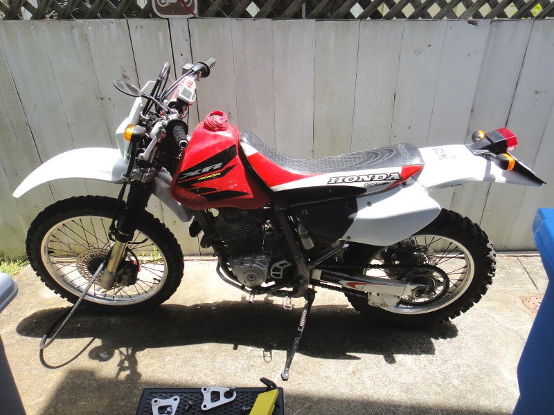 Honda XR250R and XR400R Tanks ARE Interchangeable - XR250R