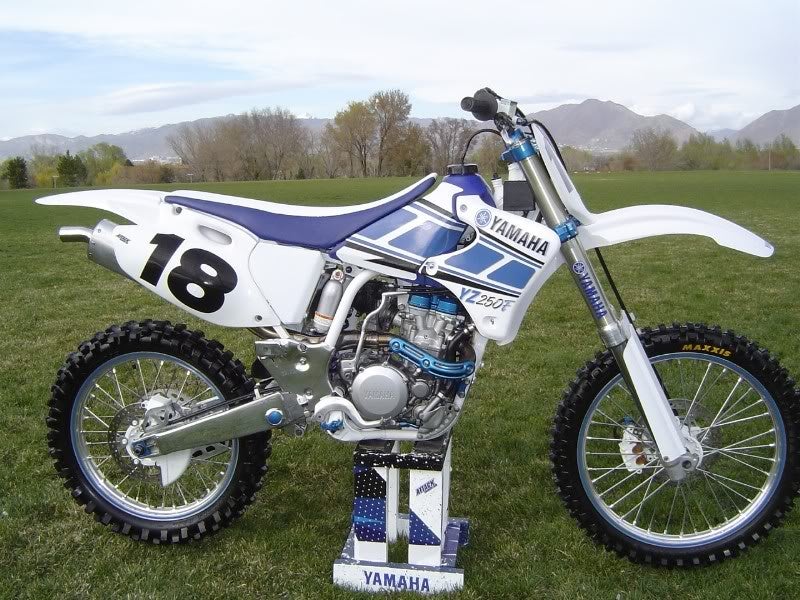 Blue Graphics On White Plastic - Wr250f Yz250f Yz250fx - Thumpertalk