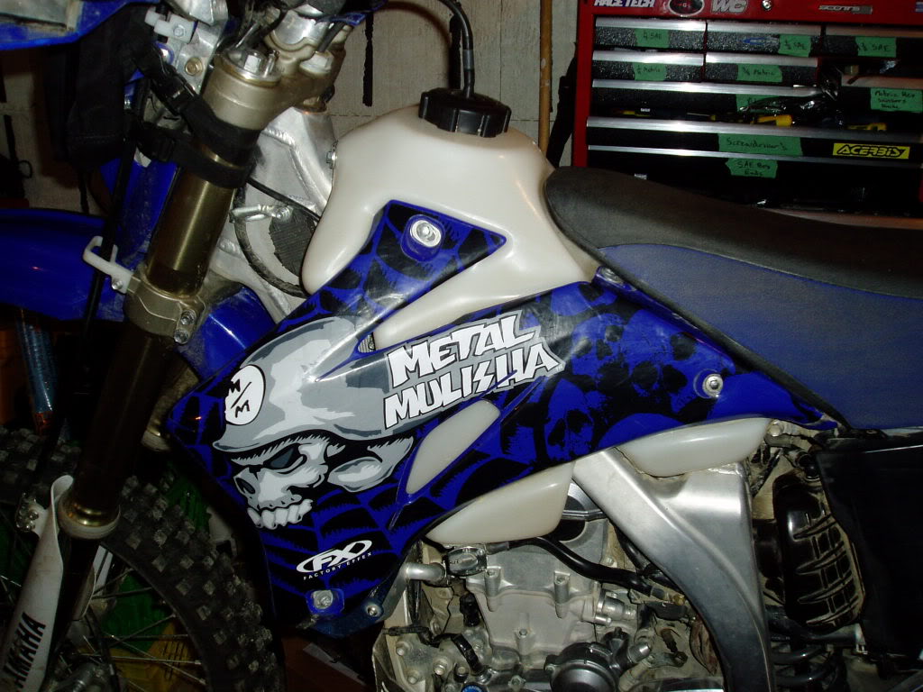 WR450 gas tanksIMS v Clarke WR400F/426F/450F ThumperTalk