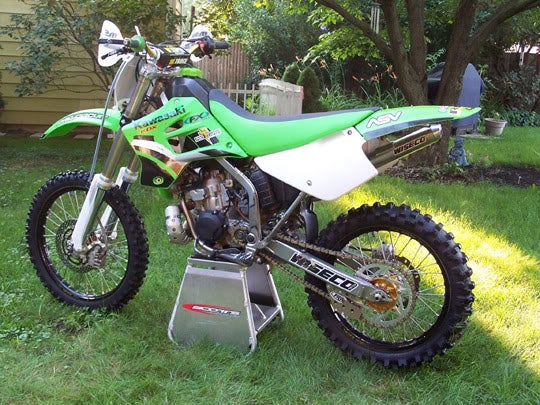 Kawasaki 220 deals dirt bike