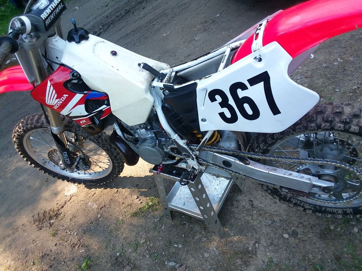 94 CR 250 Restoration - Honda 2 Stroke - ThumperTalk