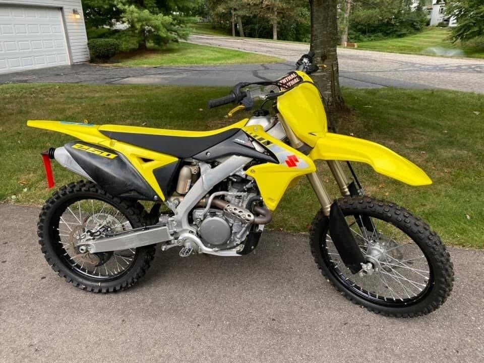 Suzuki Rmz250cc 2017 model｜フィッシング